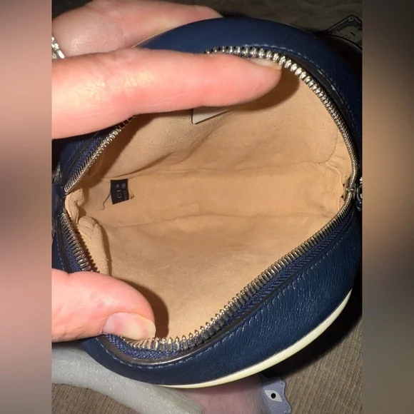 🔥 💯 Gucci Matelasse Leather Torchon GG Marmont Round Bag - Picture 10 of 13